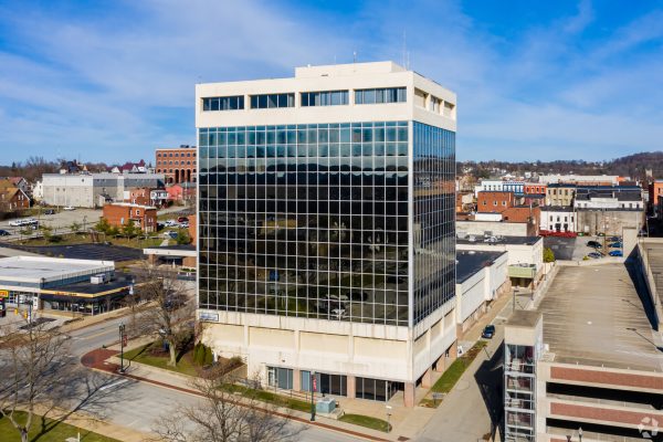 90-W-Chestnut-St-Washington-PA-Primary-Photo-1-LargeHighDefinition